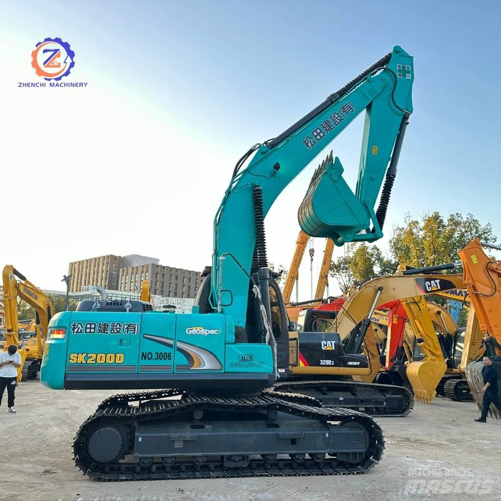 Kobelco SK 200 Vikšriniai ekskavatoriai