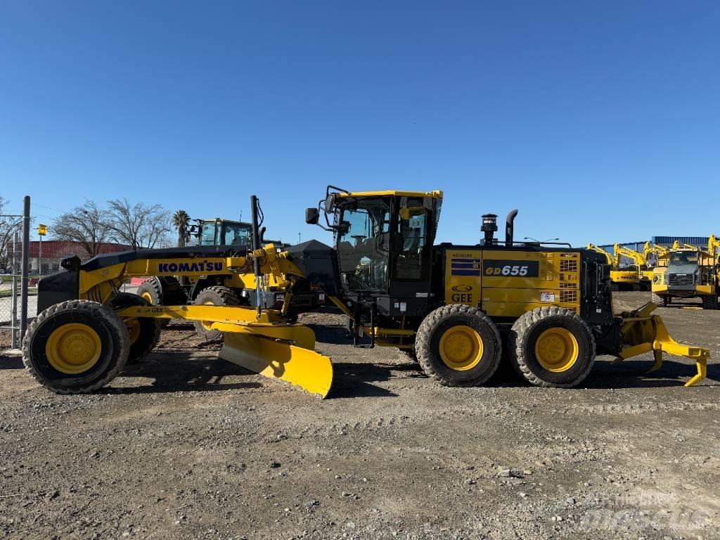 Komatsu GD655-7 Greideriai
