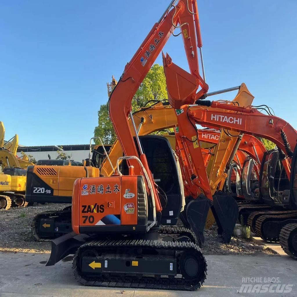 Hitachi ZX 70 Vikšriniai ekskavatoriai