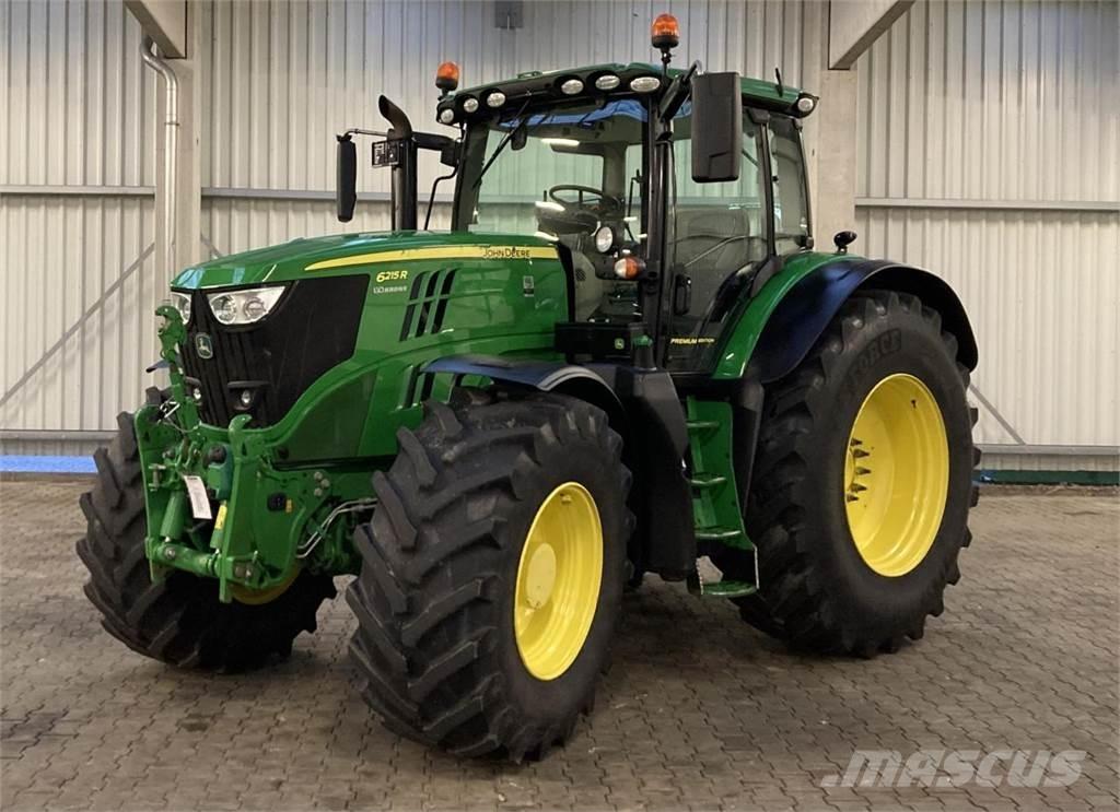 John Deere 6215R Traktoriai