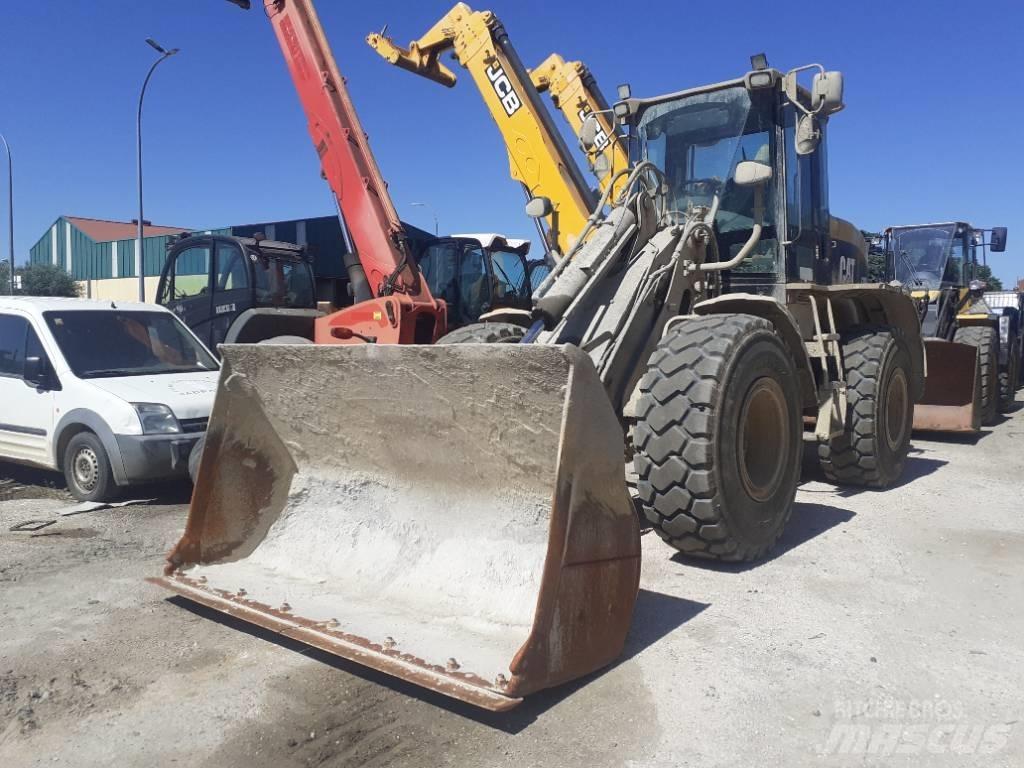 CAT 930 G Naudoti ratiniai krautuvai