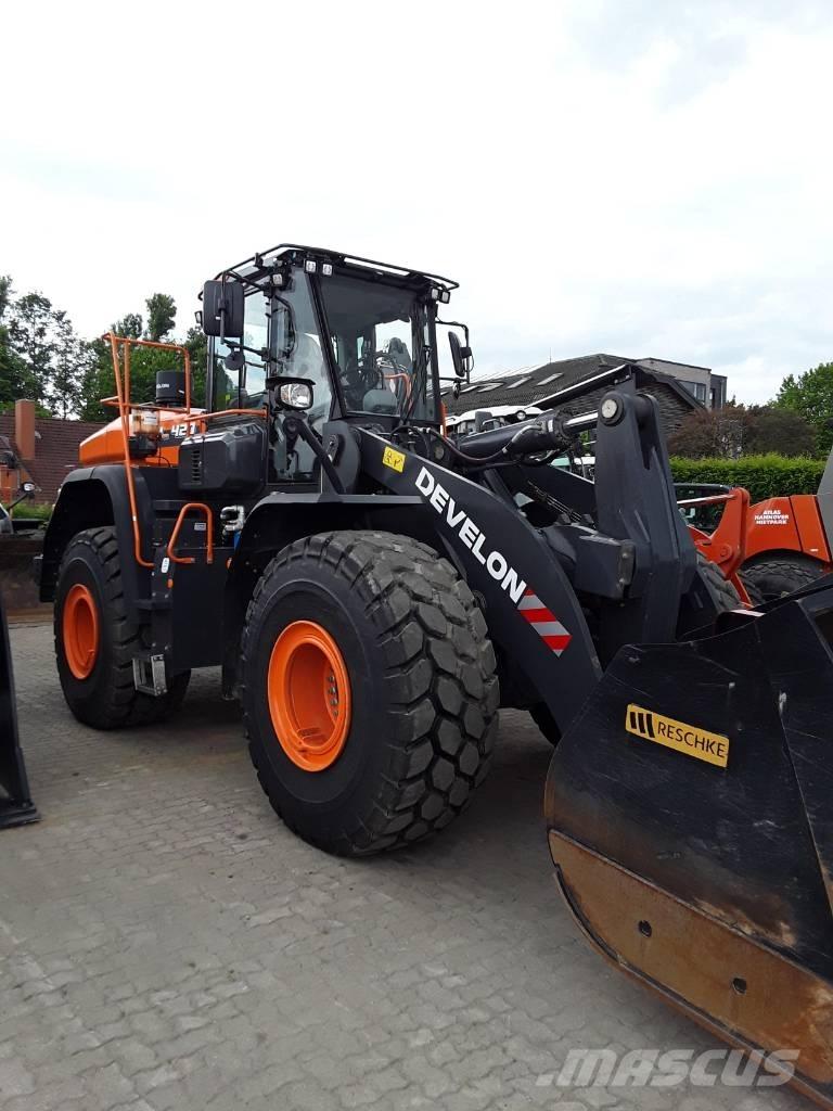 Doosan DL 420-7 Naudoti ratiniai krautuvai