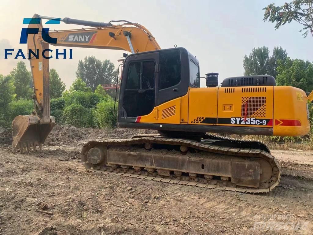 Sany SY 235 H Vidutinės galios ekskavatoriai 7-12 t