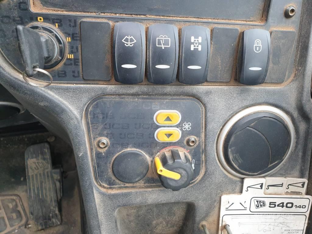 JCB 540-140 Teleskopiniai krautuvai