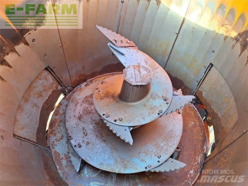Kuhn Euromix 1040 Kiti galvijų priežiūros įrengimai