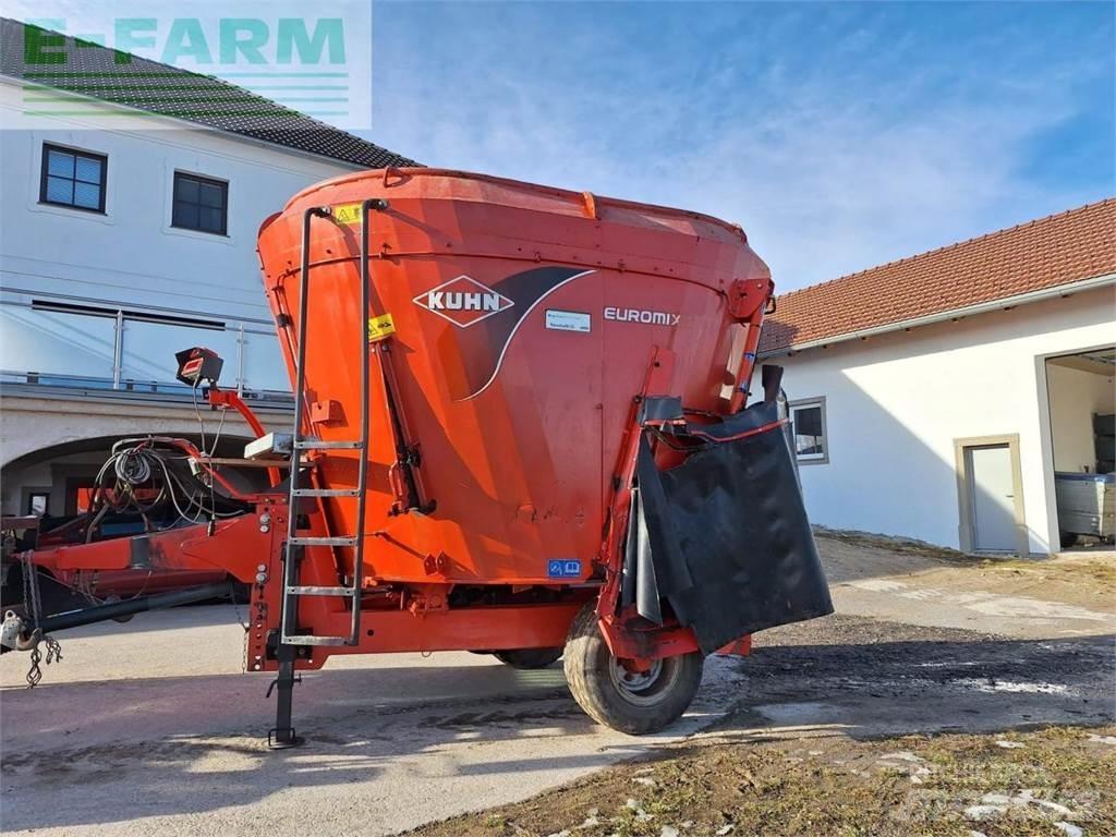 Kuhn Euromix 1040 Kiti galvijų priežiūros įrengimai