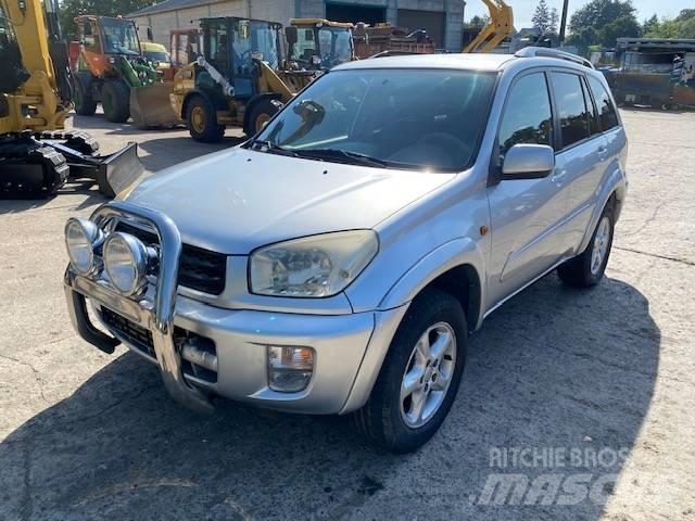 Toyota RAV-4 Lengvieji automobiliai