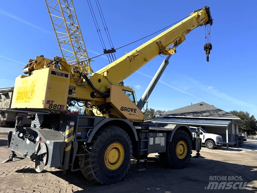 Grove RT 880 E Neapdoroto reljefo kranai