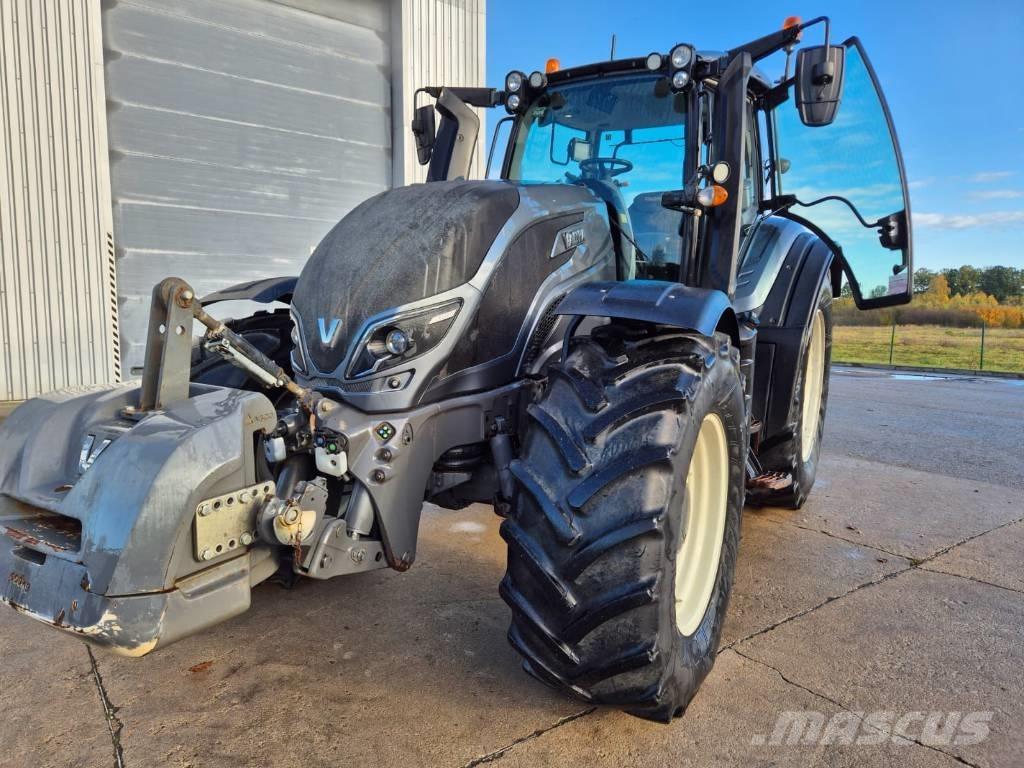 Valtra T 254 Traktoriai
