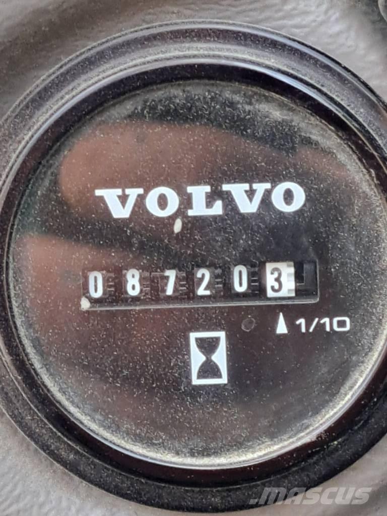 Volvo EC 300el Vikšriniai ekskavatoriai