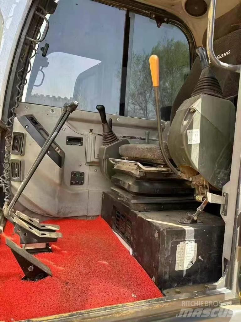 LiuGong 906E Vikšriniai ekskavatoriai