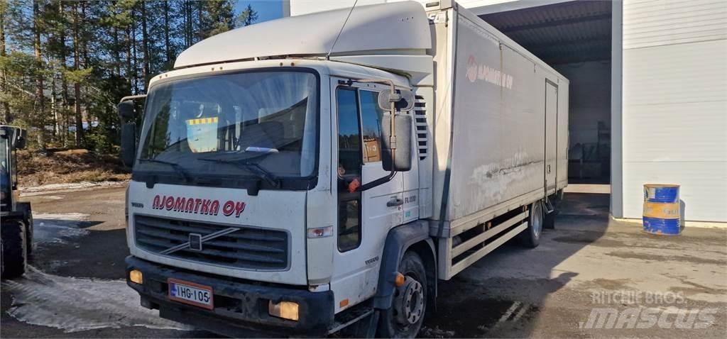 Volvo FL220 Sunkvežimiai su dengtu kėbulu