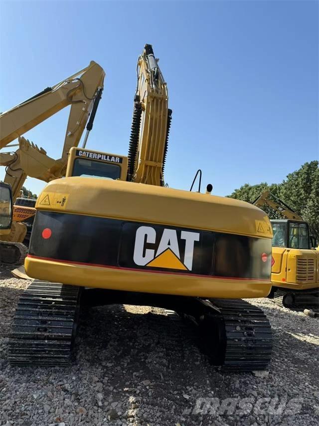 CAT 320 C Vikšriniai ekskavatoriai