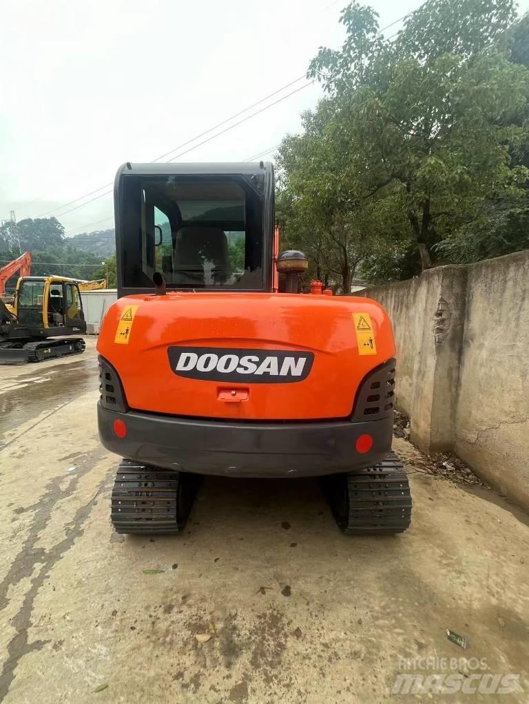 Doosan DH 60-7 Mini ekskavatoriai < 7 t