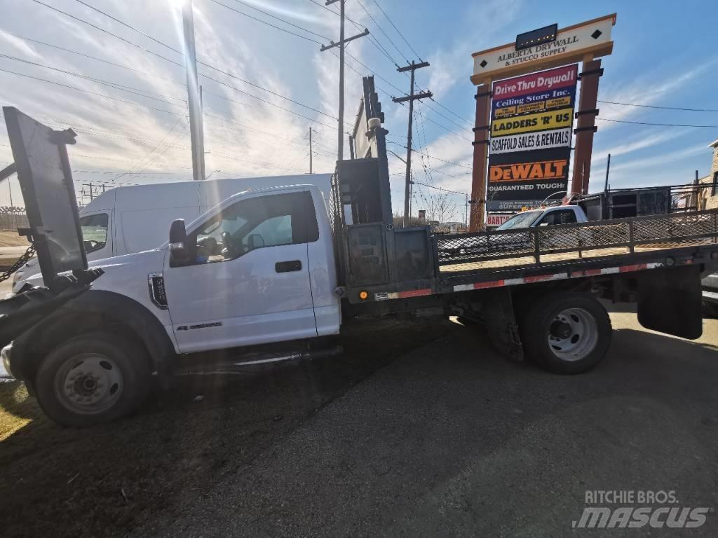 Ford F 550 XLT Platformos/ Pakrovimas iš šono