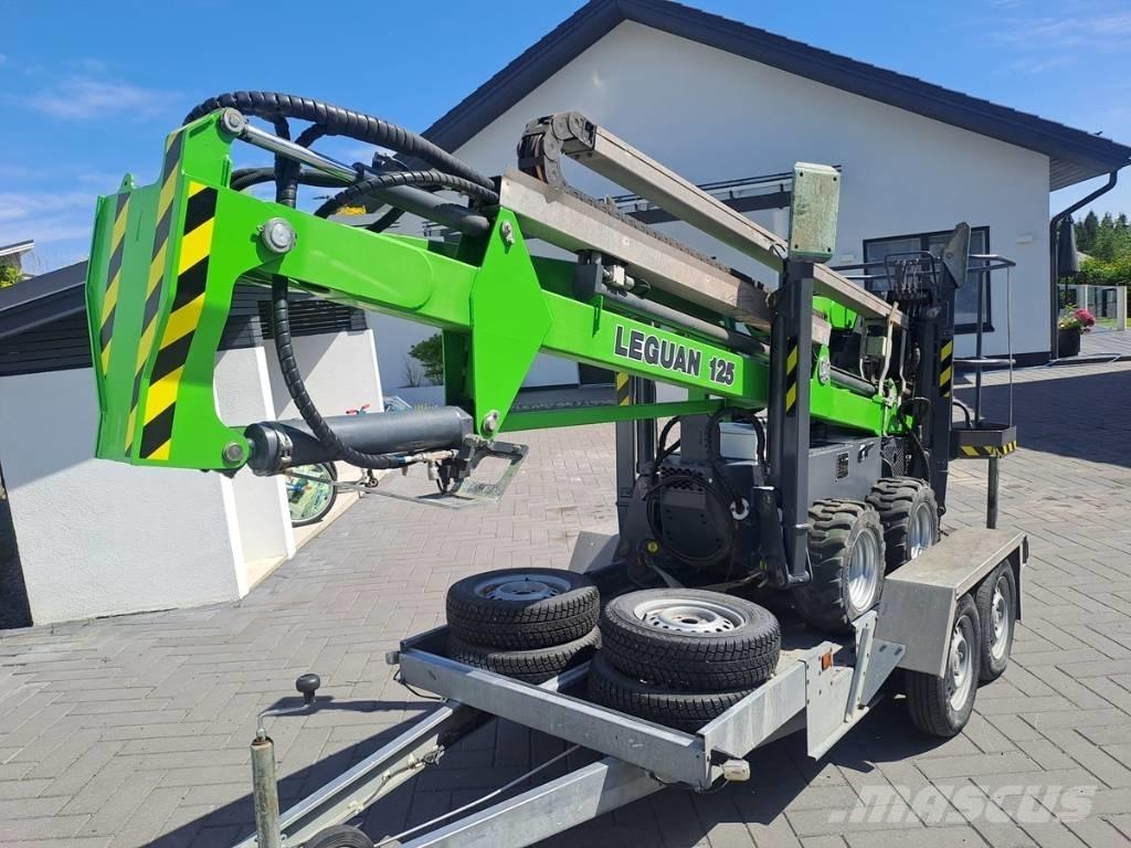 Leguan 125 Kompaktiškas savaeigis strėlinis keltuvas
