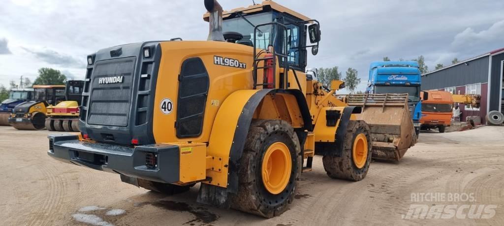 Hyundai HL 960 Naudoti ratiniai krautuvai