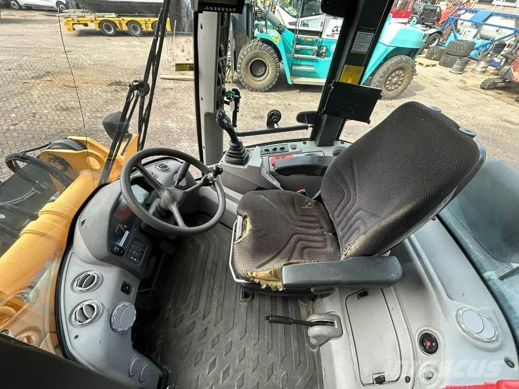 Volvo L45G Naudoti ratiniai krautuvai