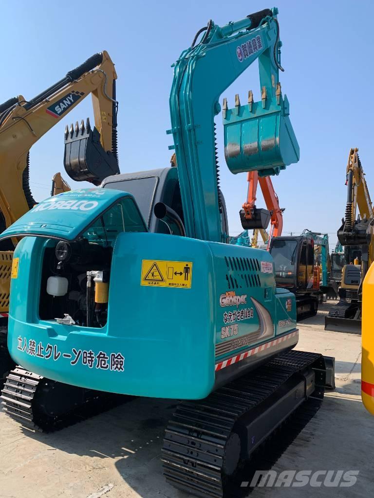Kobelco SK 75 Vikšriniai ekskavatoriai