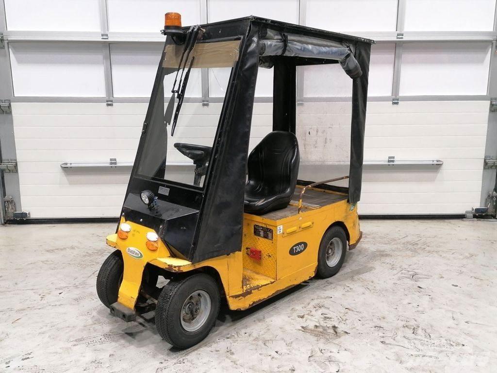 Bradshaw T300 Naudoti vilkikai