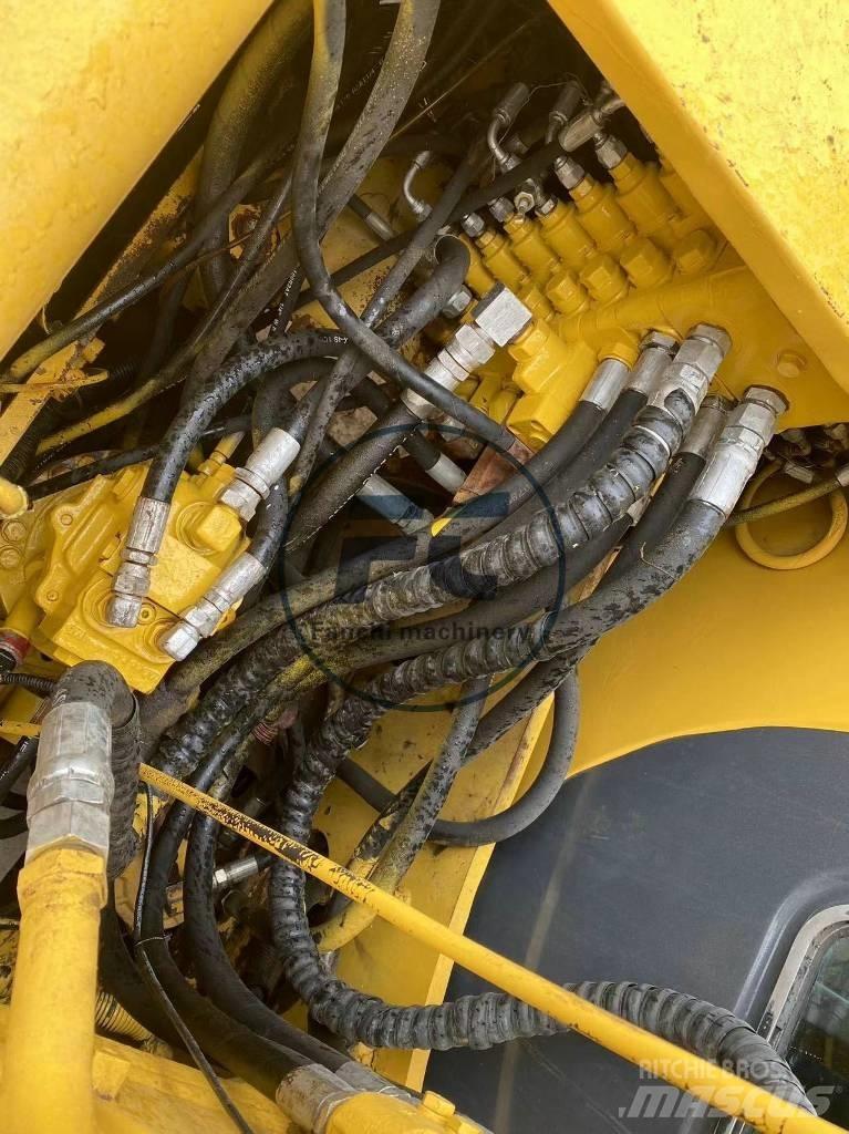 Komatsu PC 120-6 Vikšriniai ekskavatoriai