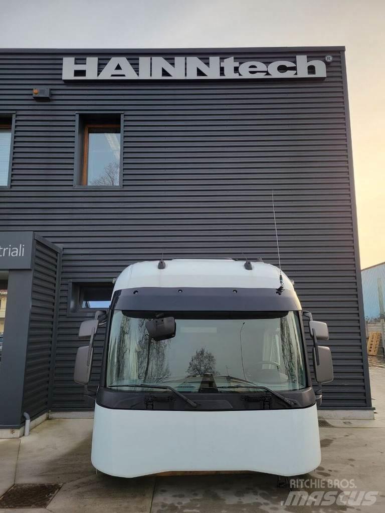 Renault T model Kabinos ir salonai