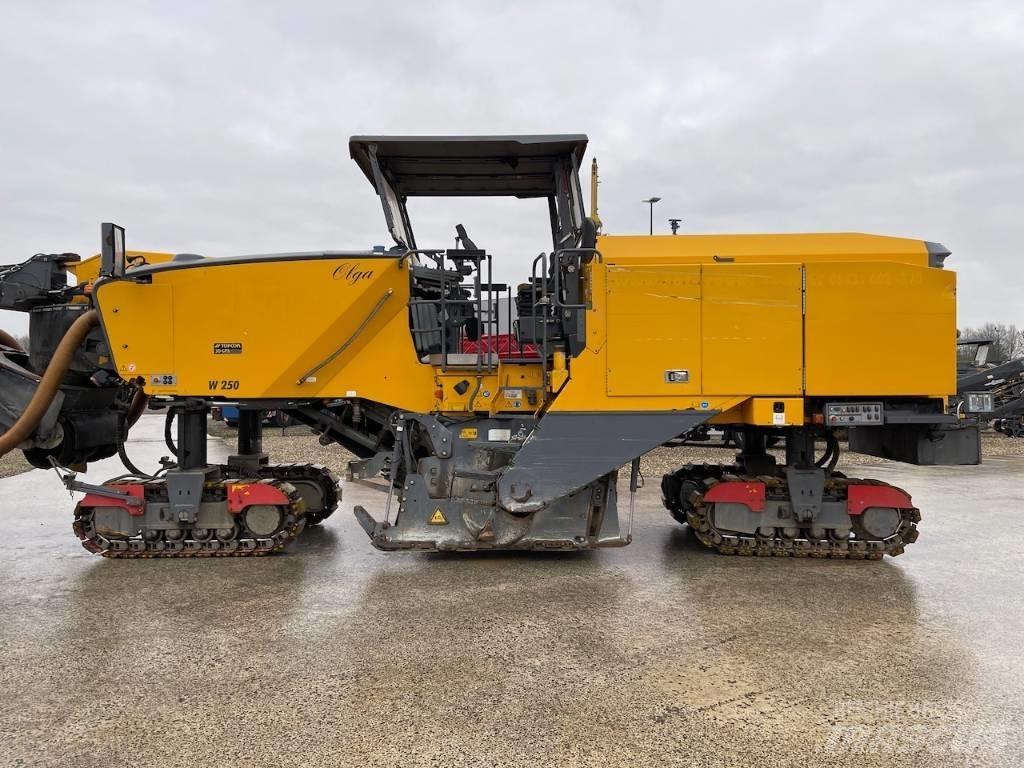 Wirtgen W250 Asfalto šalto frezavimo technika