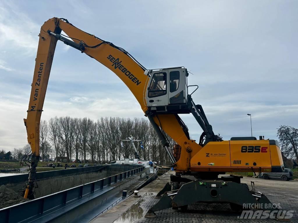 Sennebogen 835 Atliekų / pramoniniai krautuvai