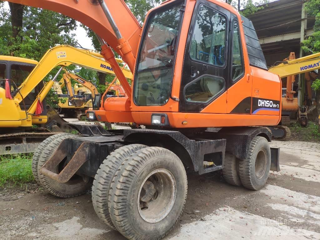 Doosan DH 150 W-7 Ratiniai ekskavatoriai
