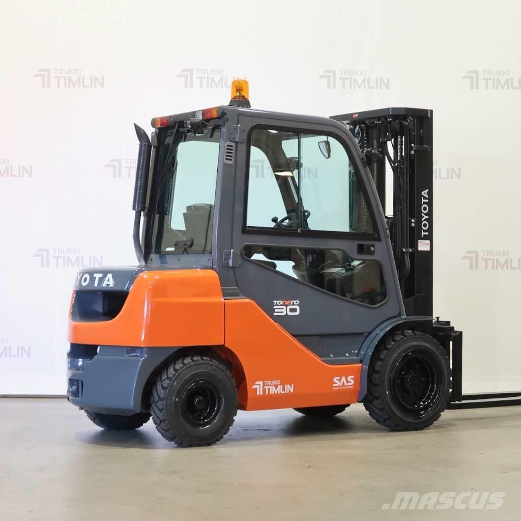 Toyota 02-8FDF30 Dyzeliniai krautuvai