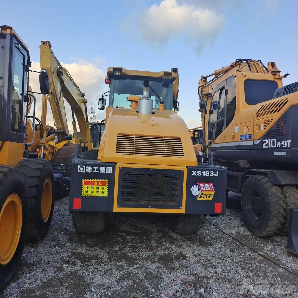 XCMG XS 183 J Vieno būgno volai