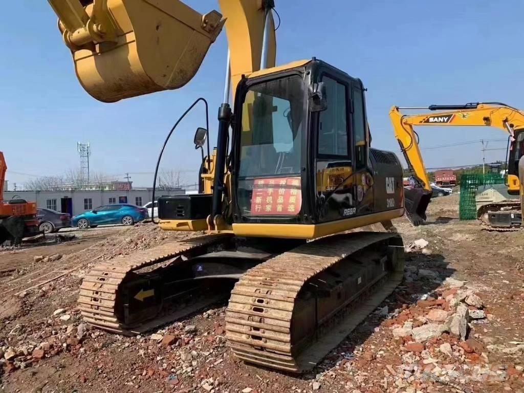 CAT 318d Vikšriniai ekskavatoriai