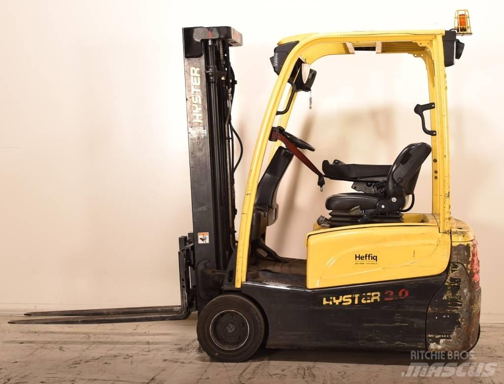 Hyster J2.0XNT Elektriniai šakiniai krautuvai
