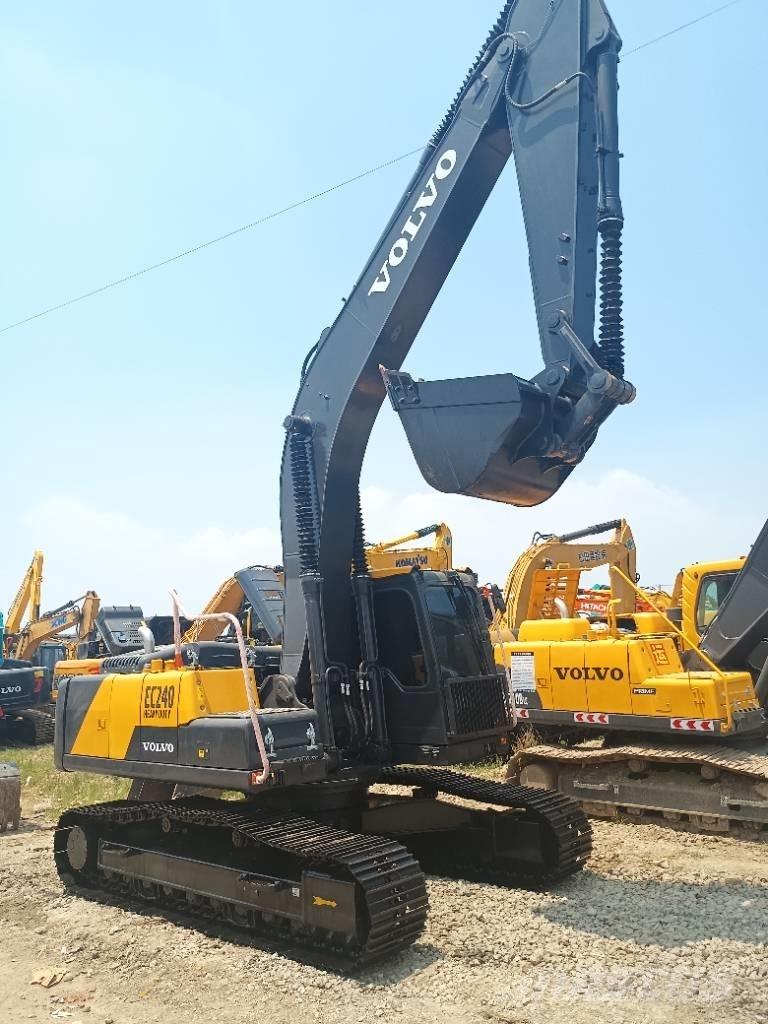 Volvo EC 240 Vikšriniai ekskavatoriai