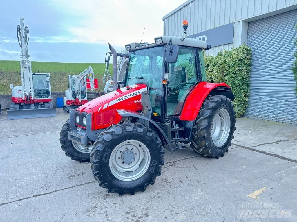 Massey Ferguson 5455 Traktoriai