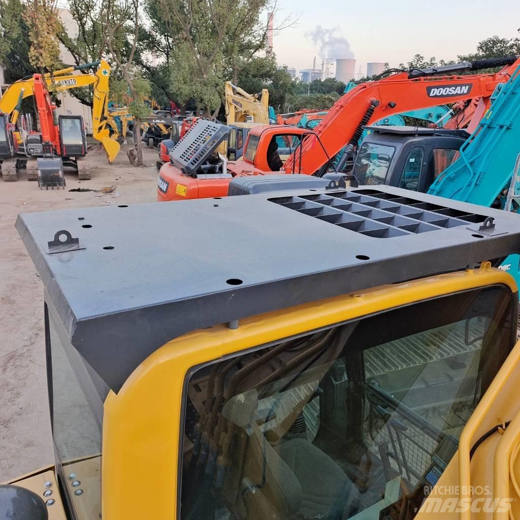 Komatsu PC 200-8 Vikšriniai ekskavatoriai