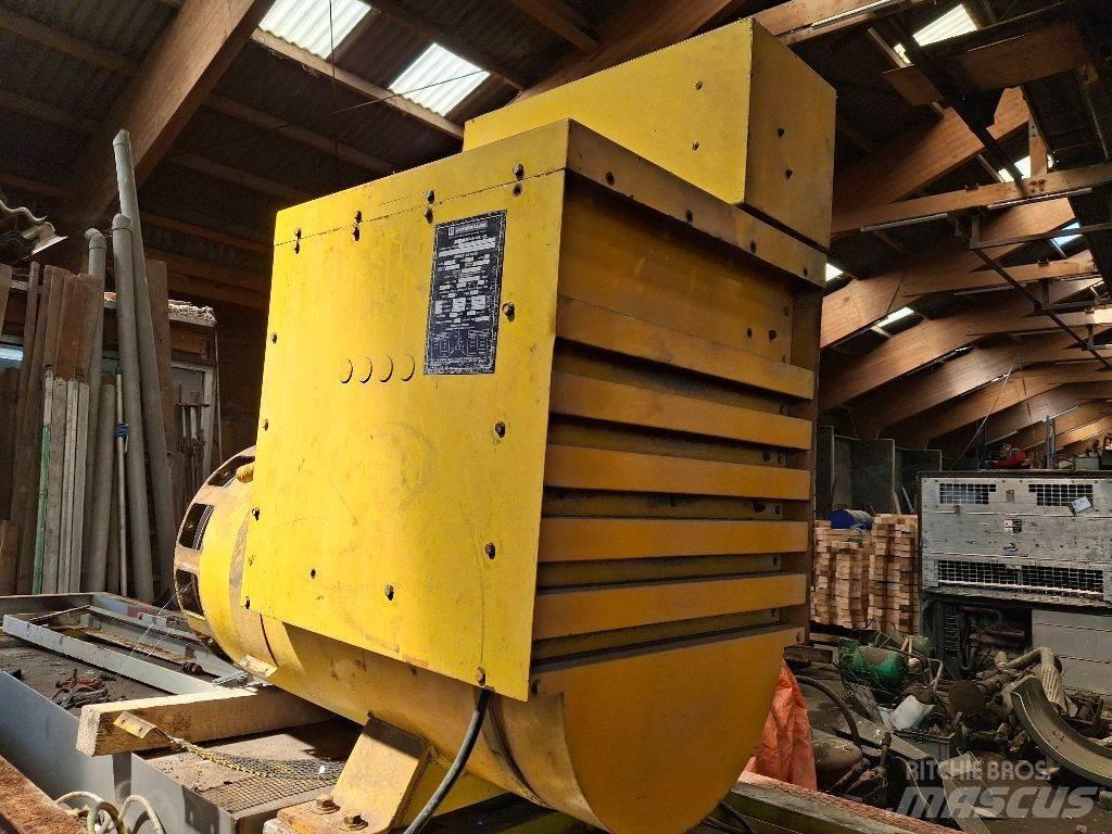 CAT 3306 Transportas - Kita