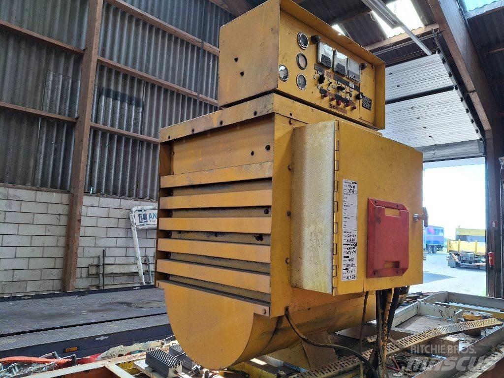CAT 3306 Transportas - Kita