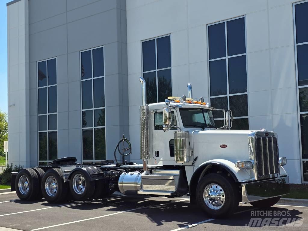 Peterbilt 389 Naudoti vilkikai