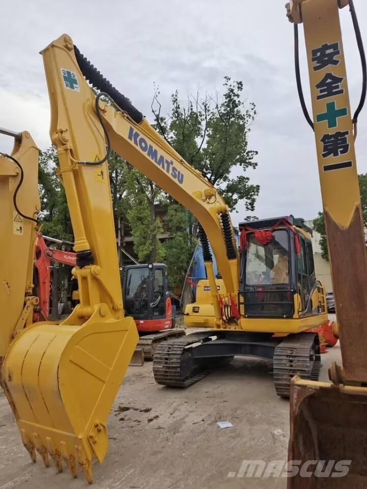 Komatsu PC 130-7 Vikšriniai ekskavatoriai