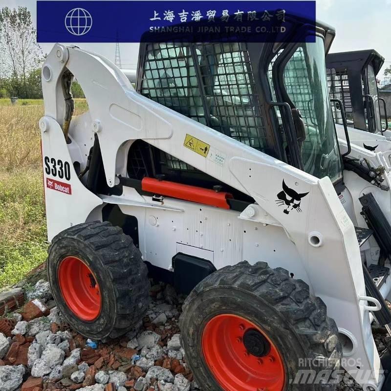 Bobcat S 330 Krautuvai su šoniniu pasukimu