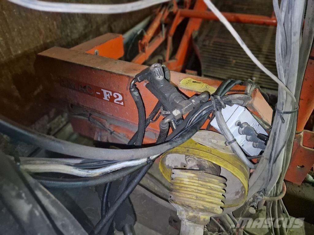 Amac F2 Bulvių kombainai ir ekskavatoriai