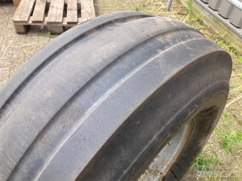 BKT 11.00-16 Padangos, ratai ir ratlankiai