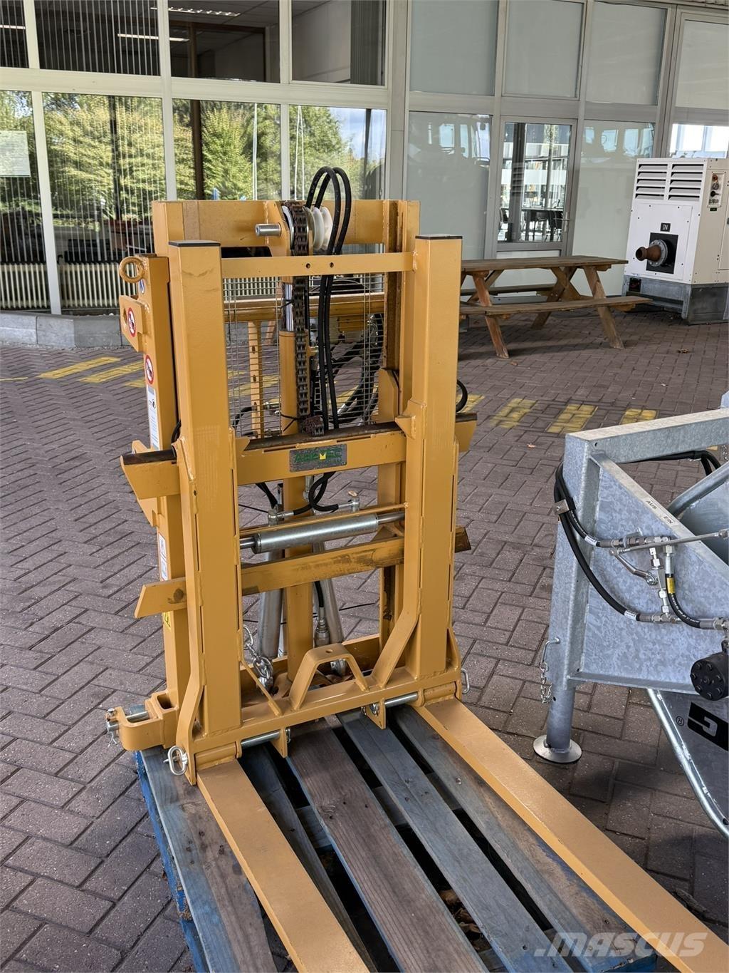 CM 16 DC DUPLEX Kiti krovimo ir kasimo mechanizmai ir jų priedai
