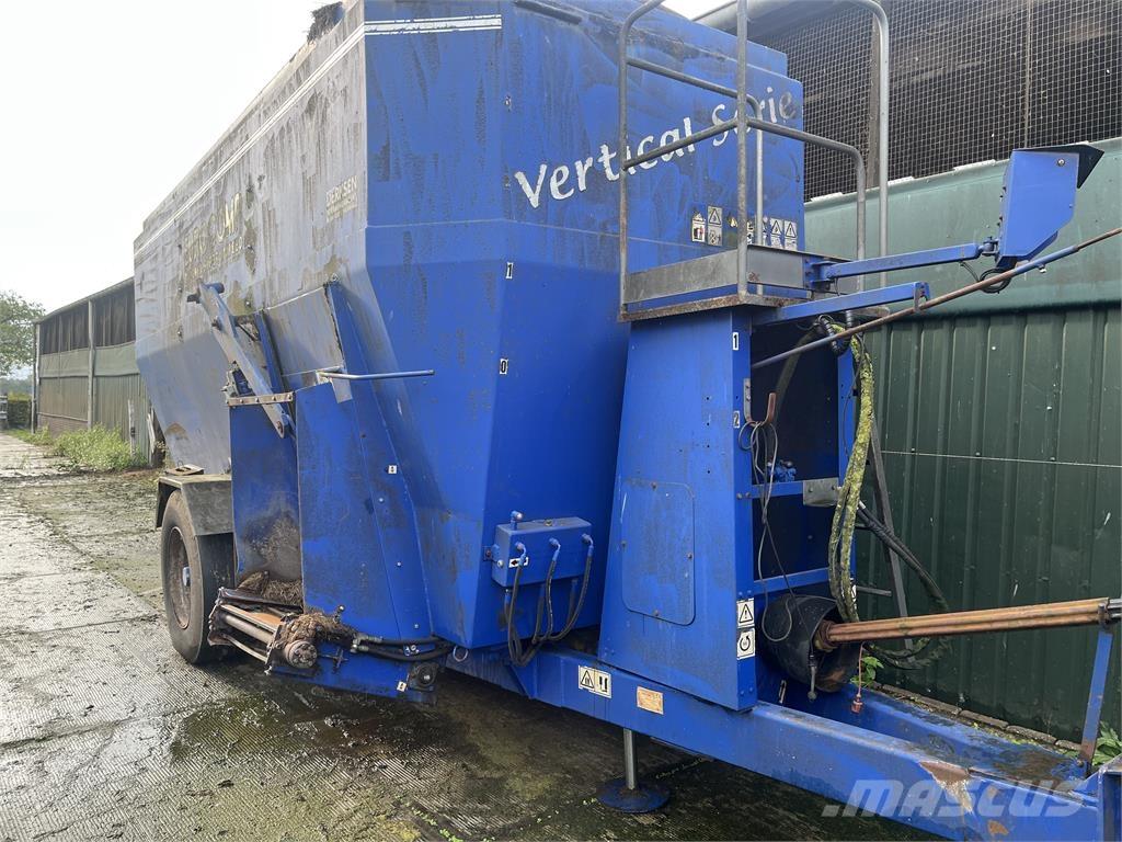  Europcomp Dualmix Pašarų maišytuvai-dalytuvai