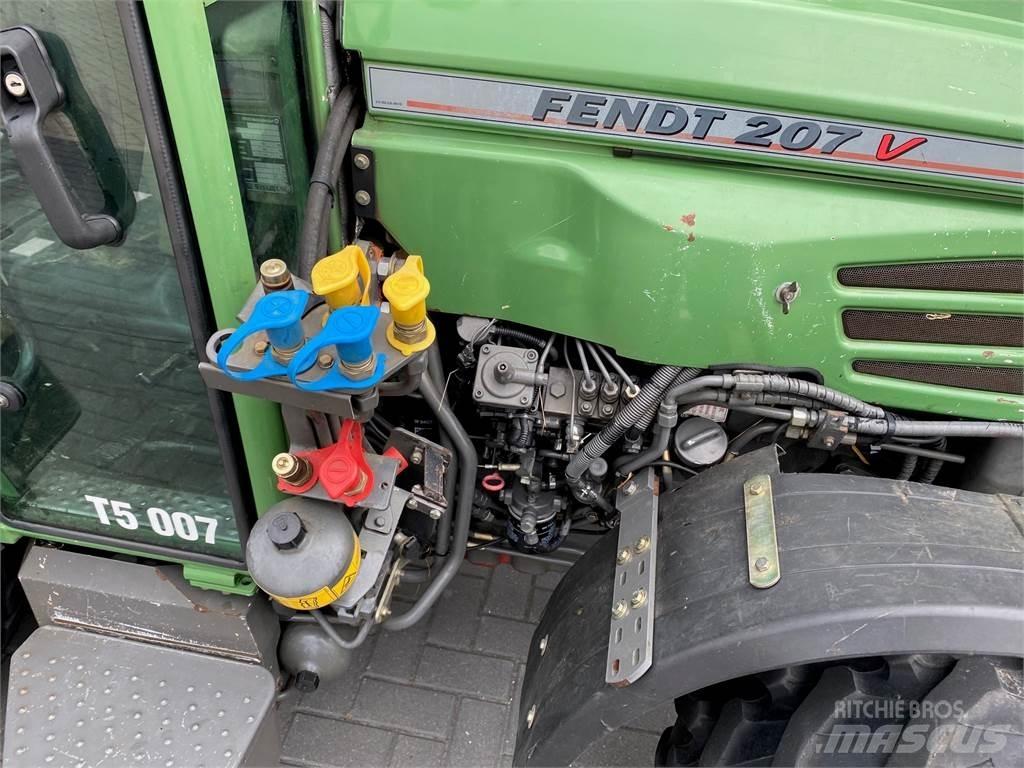 Fendt 207 VA Traktoriai