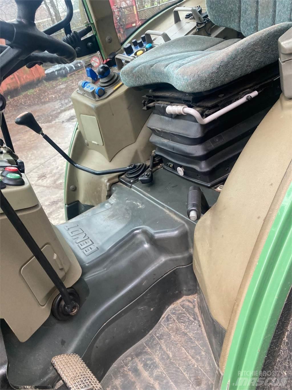 Fendt 208Va Traktoriai