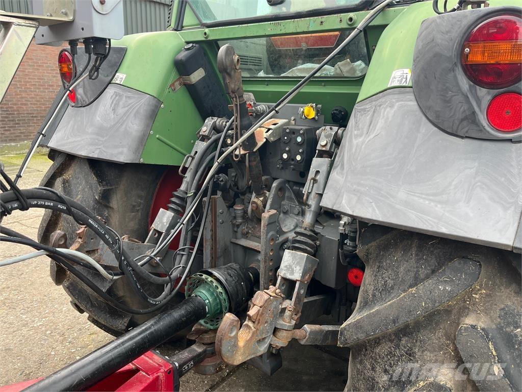 Fendt 411 VARIO Traktoriai