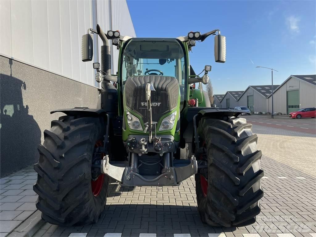 Fendt 724 S4 Traktoriai