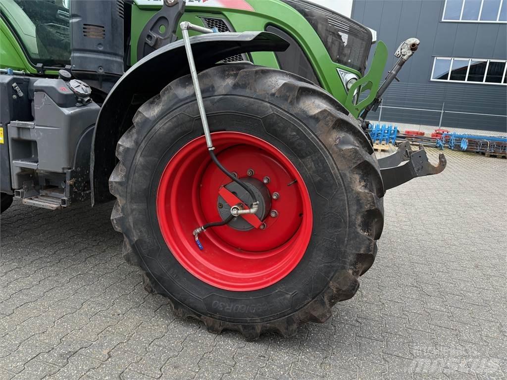 Fendt 724 S4 Traktoriai